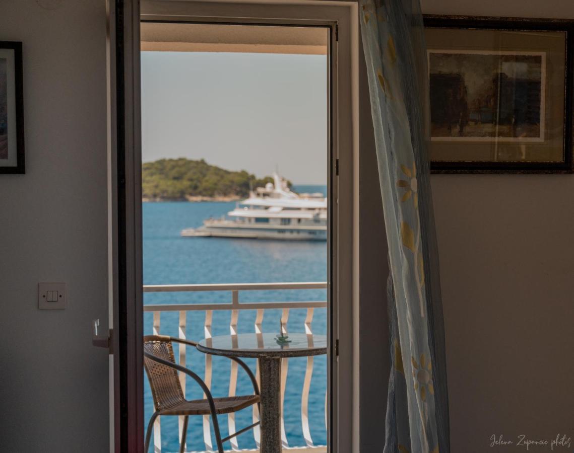 Apartments Lastovo Silic 외부 사진
