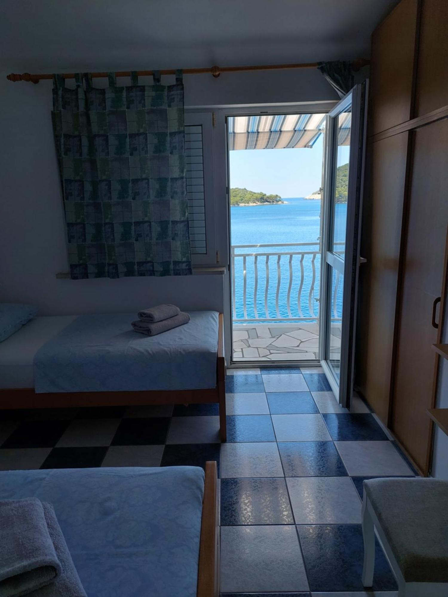 Apartments Lastovo Silic 외부 사진